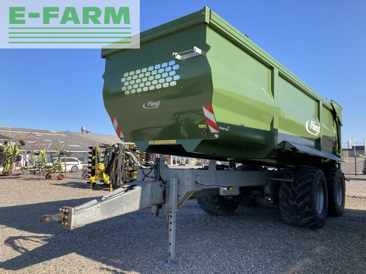 Fliegl tmk 273 fox - Сельскохозяйственный прицеп-самосвал: фото 1 Fliegl tmk 273 fox - Сельскохозяйственный прицеп-самосвал: фото 1
