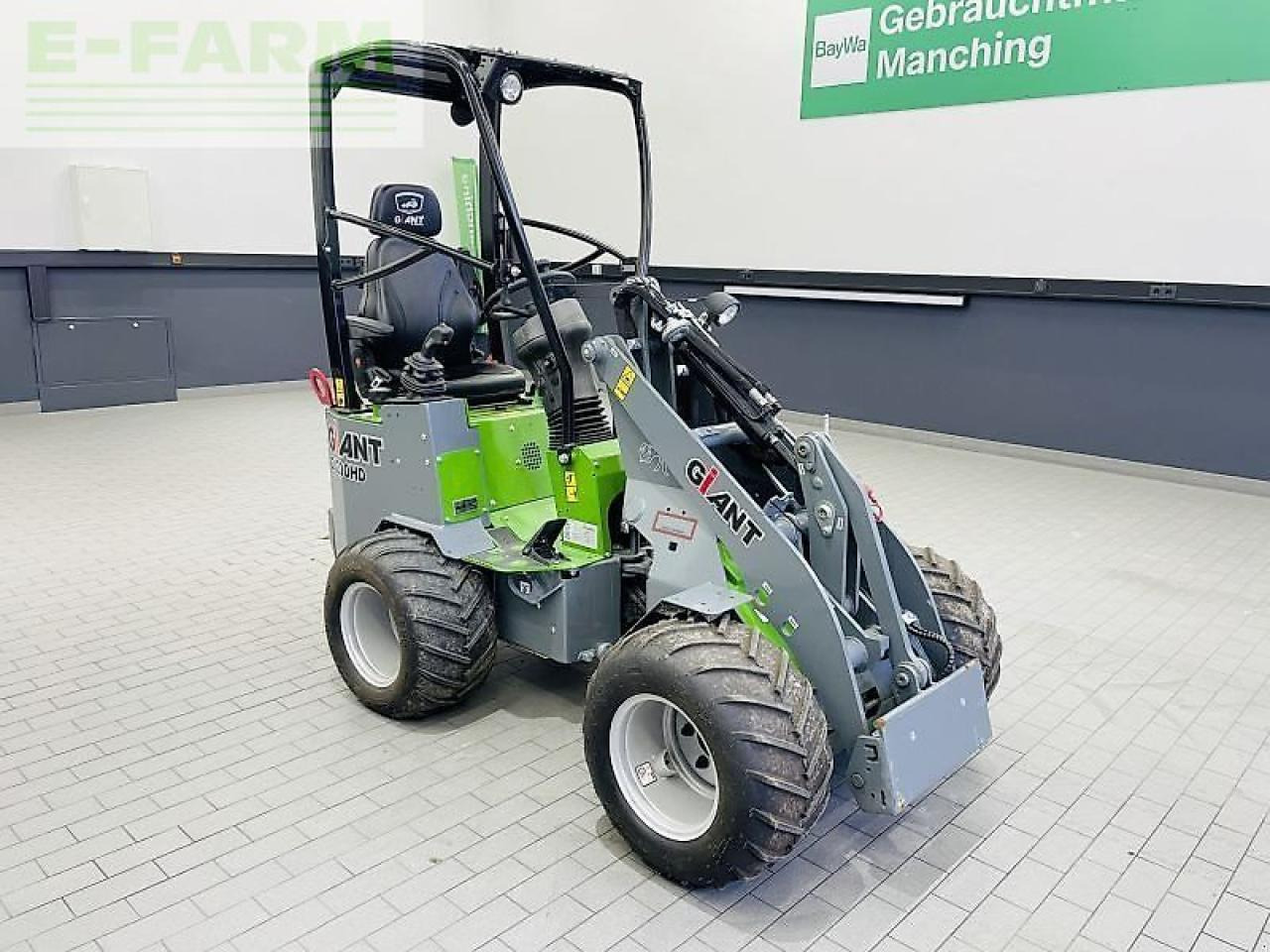 Giant g 1200 - Мини-экскаватор: фото 3 Giant g 1200 - Мини-экскаватор: фото 3