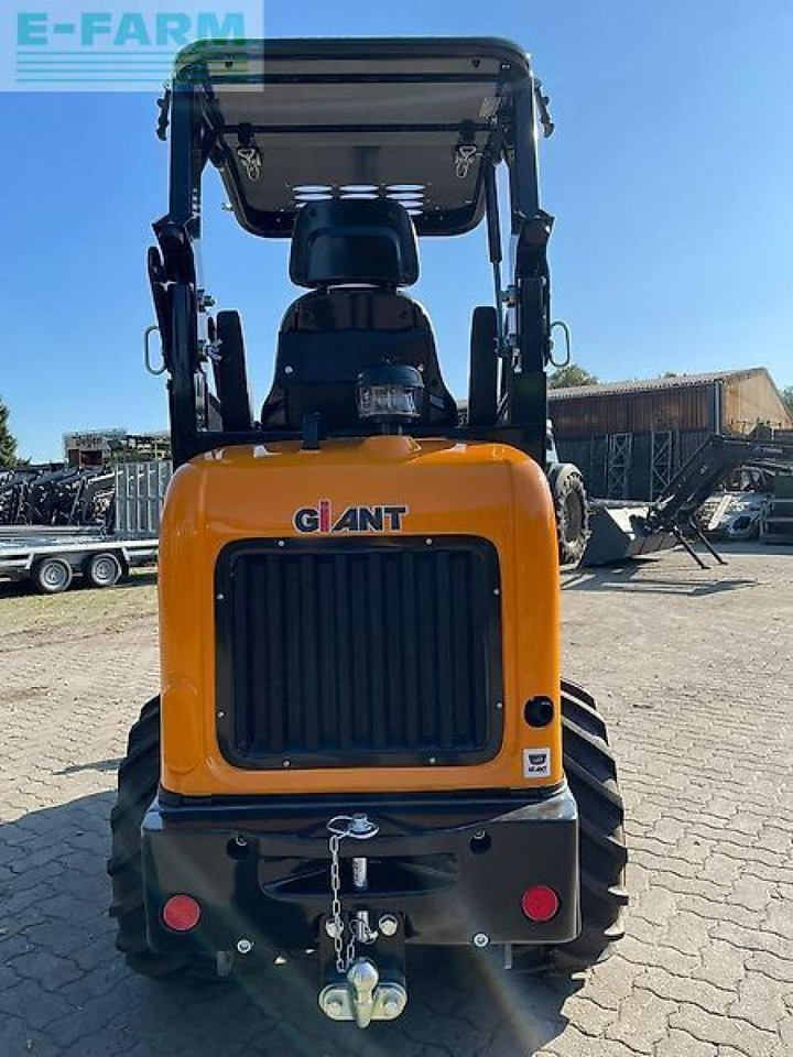 Giant g1500 - Мини-экскаватор: фото 4 Giant g1500 - Мини-экскаватор: фото 4