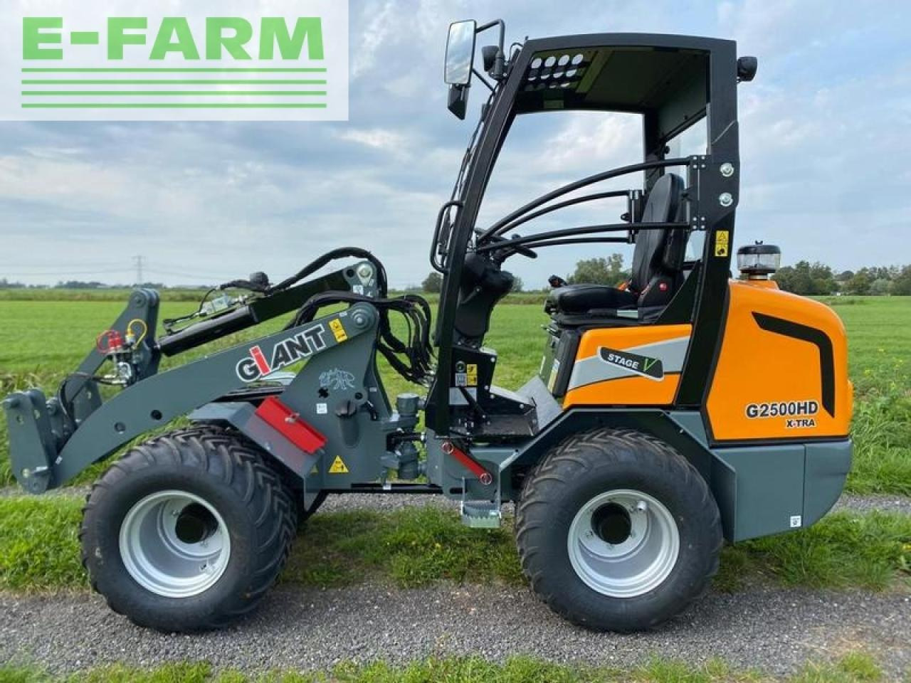 Giant g2500 x-tra hd neu - Мини-экскаватор: фото 1 Giant g2500 x-tra hd neu - Мини-экскаватор: фото 1