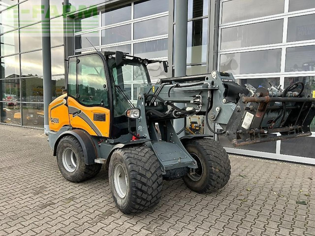 Giant g4500 tele - Мини-экскаватор: фото 2 Giant g4500 tele - Мини-экскаватор: фото 2