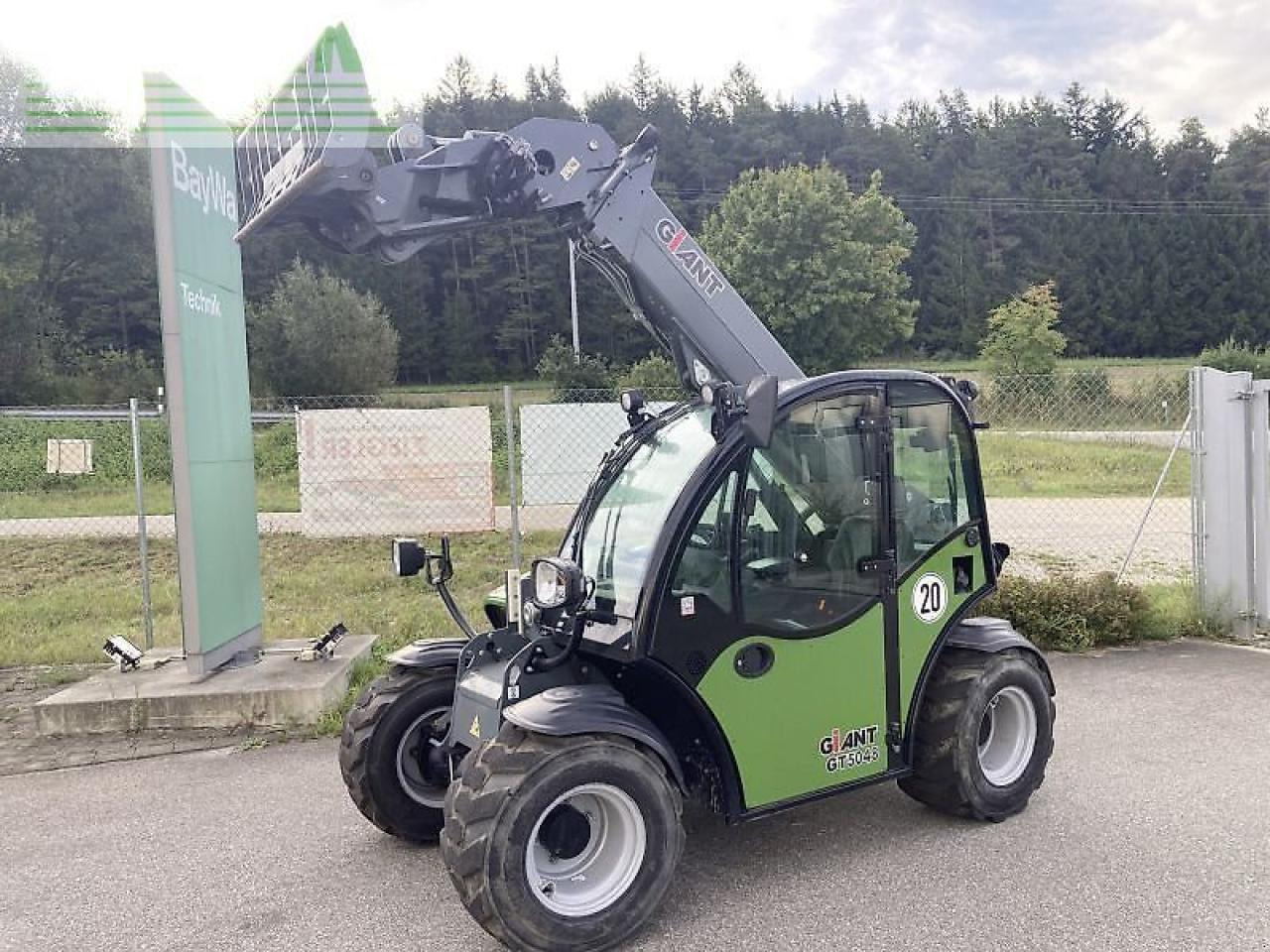 Giant gt5048 tendo hd - Телескопический погрузчик: фото 2 Giant gt5048 tendo hd - Телескопический погрузчик: фото 2