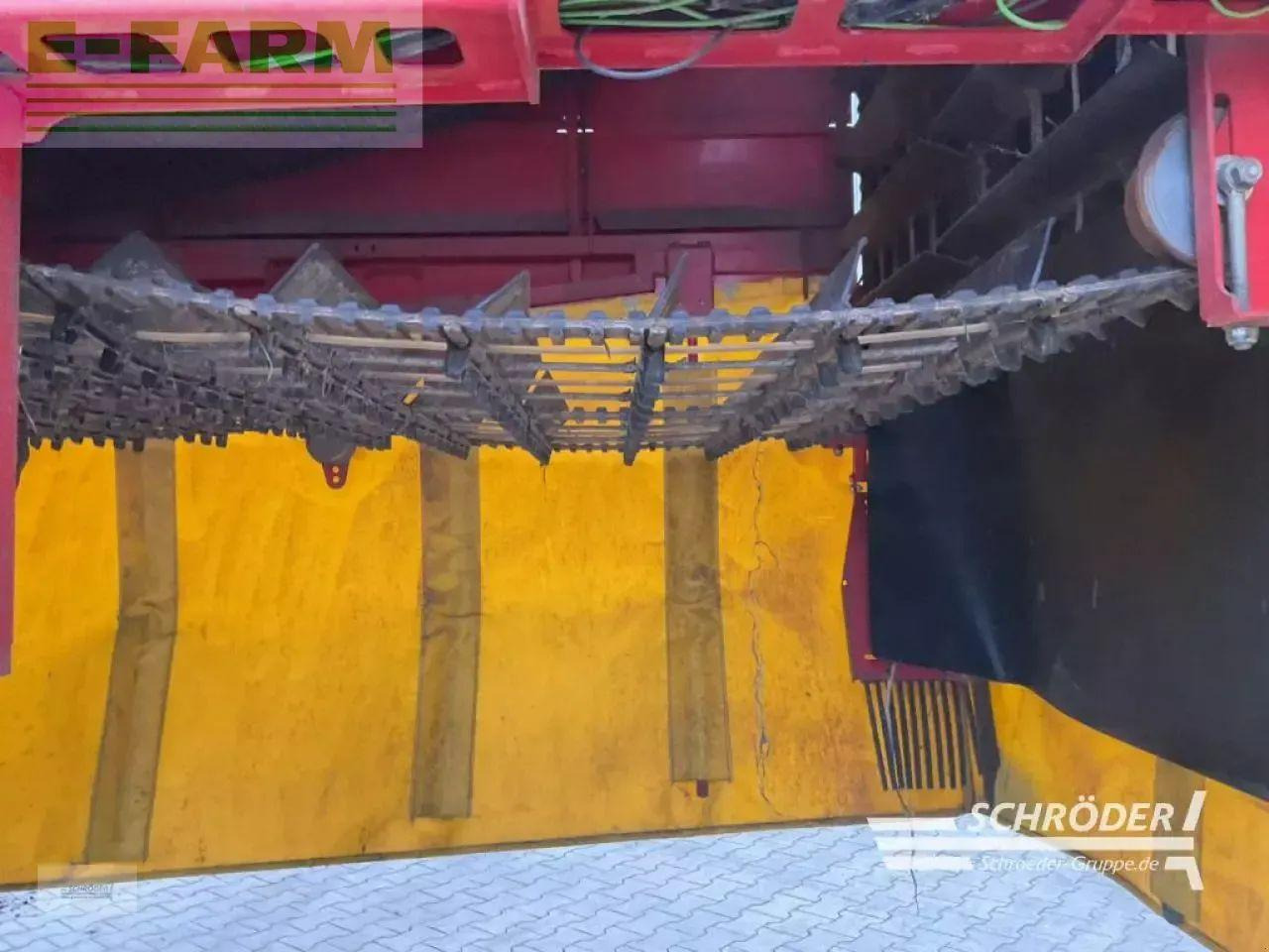 Grimme evo 280 - Картофелеуборочный комбайн: фото 5 Grimme evo 280 - Картофелеуборочный комбайн: фото 5