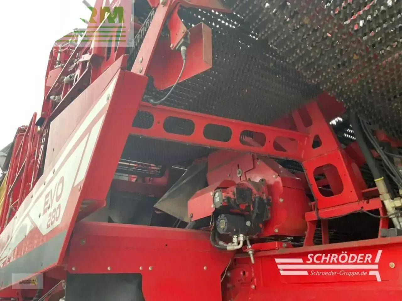Grimme evo 280 - Картофелеуборочный комбайн: фото 4 Grimme evo 280 - Картофелеуборочный комбайн: фото 4