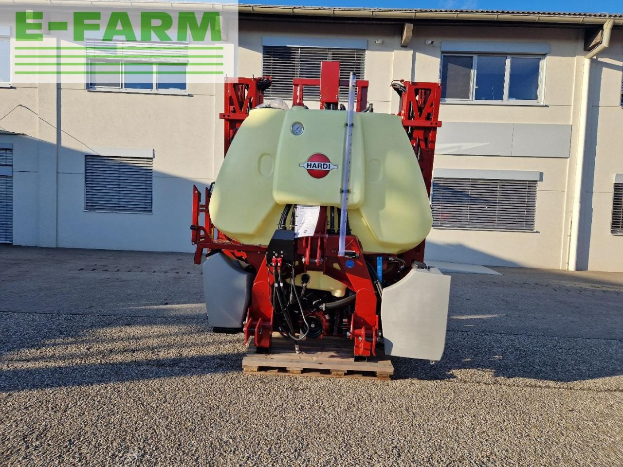 Hardi Mega 12 - Навесной опрыскиватель: фото 2 Hardi Mega 12 - Навесной опрыскиватель: фото 2