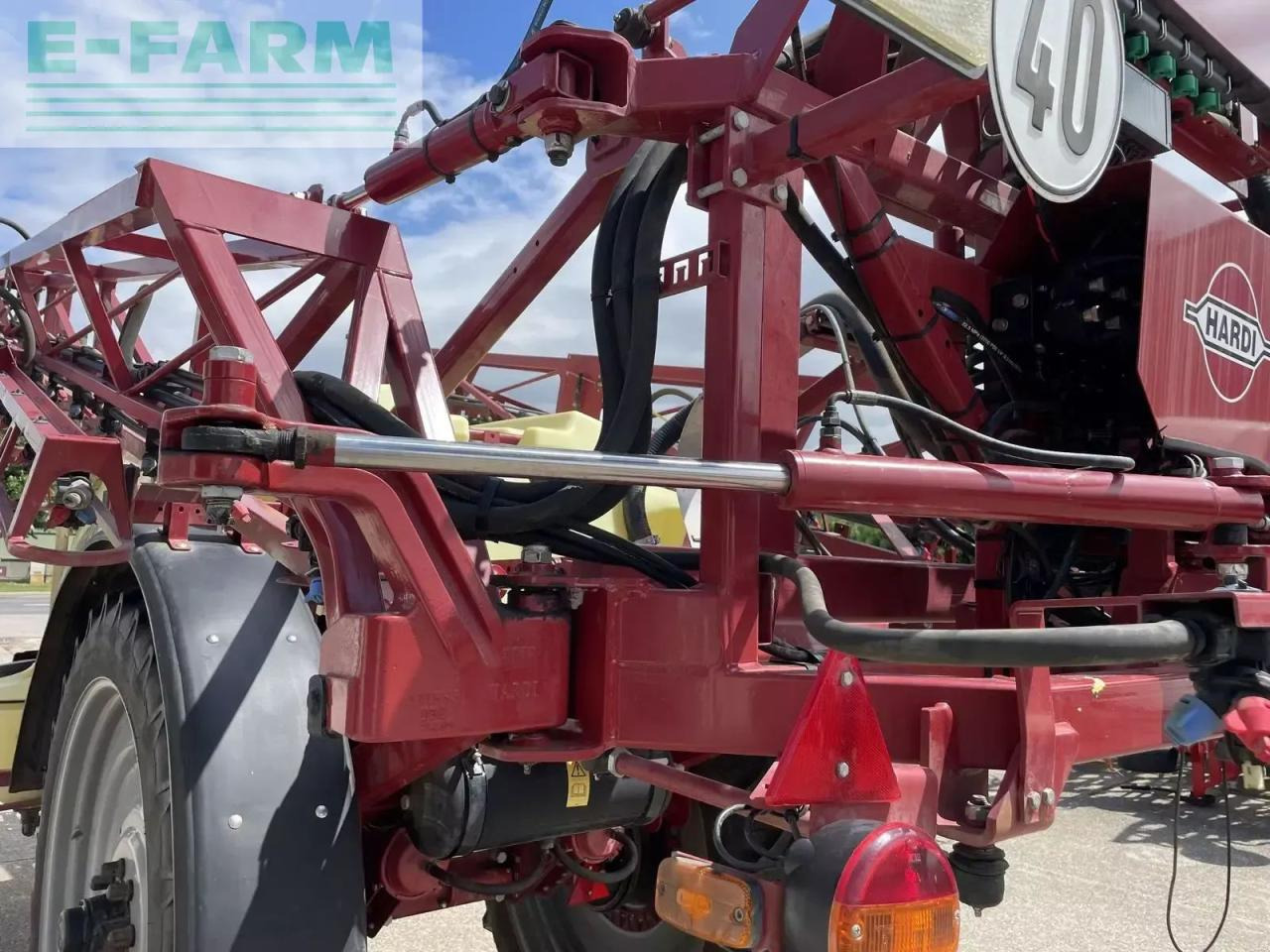 Hardi navigator 3000 - Прицепной опрыскиватель: фото 4 Hardi navigator 3000 - Прицепной опрыскиватель: фото 4