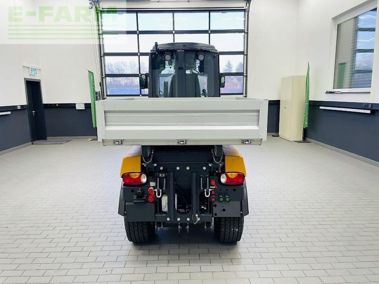 Трактор Holder c 65 single cab holder: фото 6 Трактор Holder c 65 single cab holder: фото 6