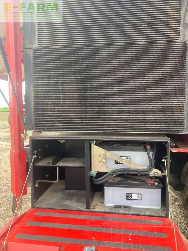 Holmer t4-30 - Свеклоуборочный комбайн: фото 4 Holmer t4-30 - Свеклоуборочный комбайн: фото 4