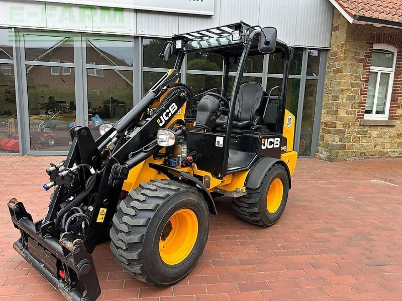 JCB 403 plus agri großer motor, zentralschmierung - Мини-экскаватор: фото 1 JCB 403 plus agri großer motor, zentralschmierung - Мини-экскаватор: фото 1