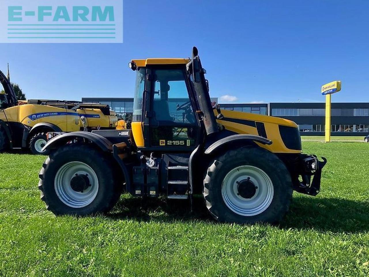 JCB fastrac 2155 4ws traktor 200ps gebraucht bj 2008 - Трактор: фото 4 JCB fastrac 2155 4ws traktor 200ps gebraucht bj 2008 - Трактор: фото 4