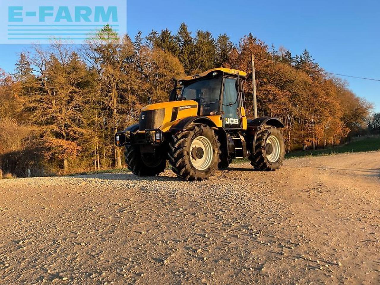 JCB fastrac 3200 - Трактор: фото 1 JCB fastrac 3200 - Трактор: фото 1