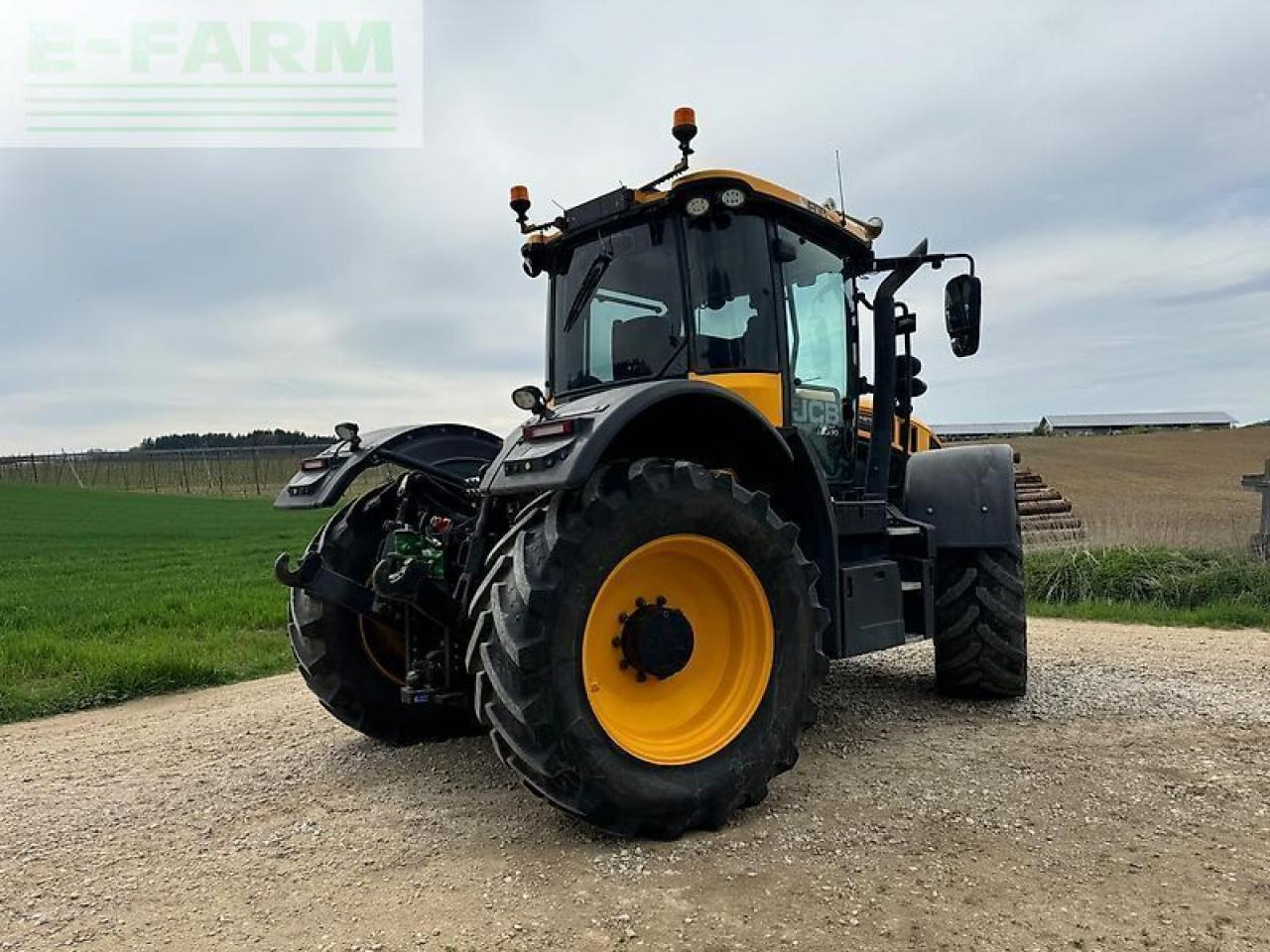 JCB fastrac 4220 pro - Трактор: фото 4 JCB fastrac 4220 pro - Трактор: фото 4