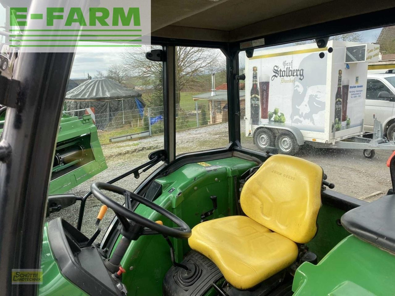 Трактор John Deere 5055e: фото 9