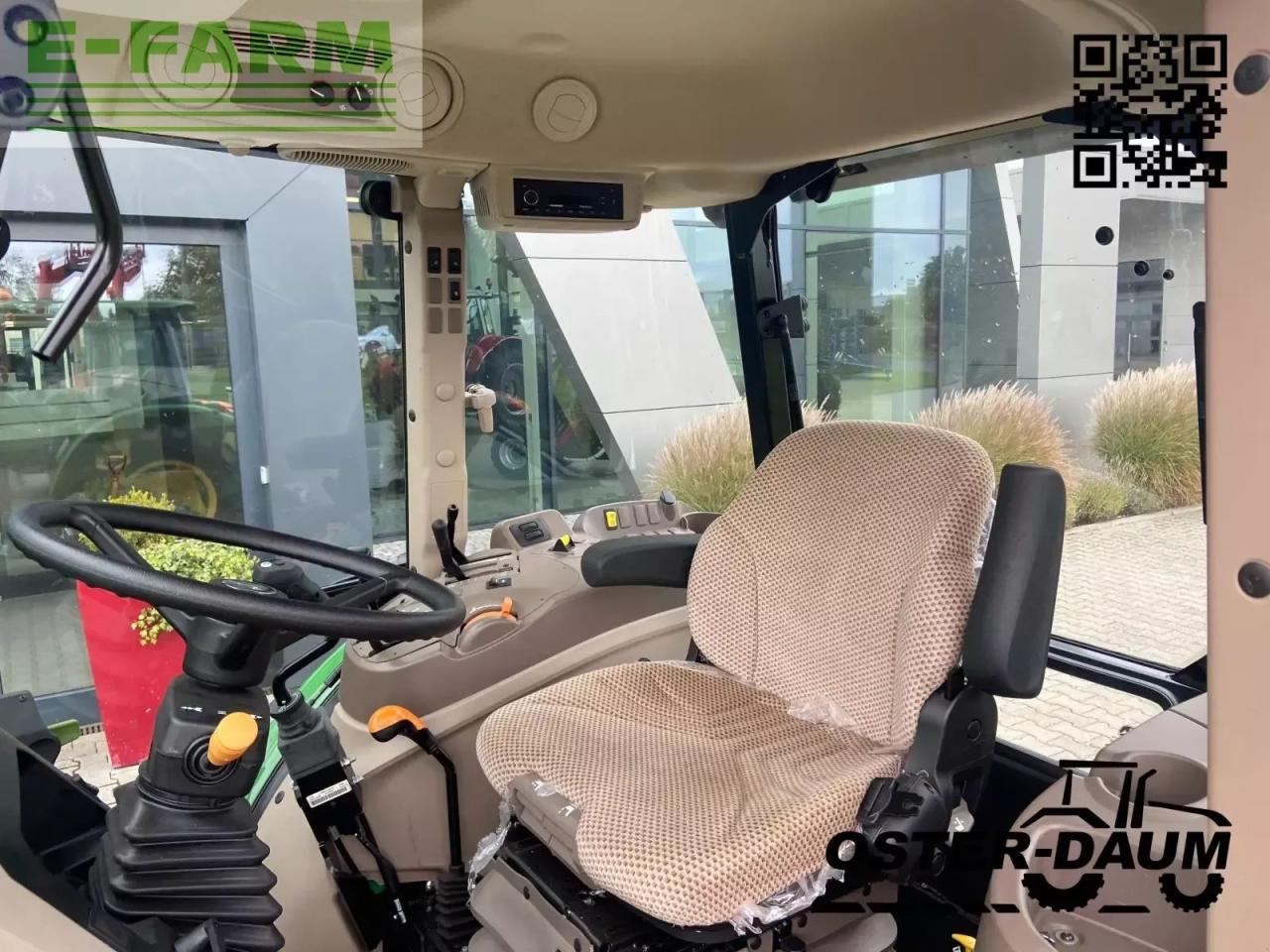 John Deere 5058e - Трактор: фото 4 John Deere 5058e - Трактор: фото 4