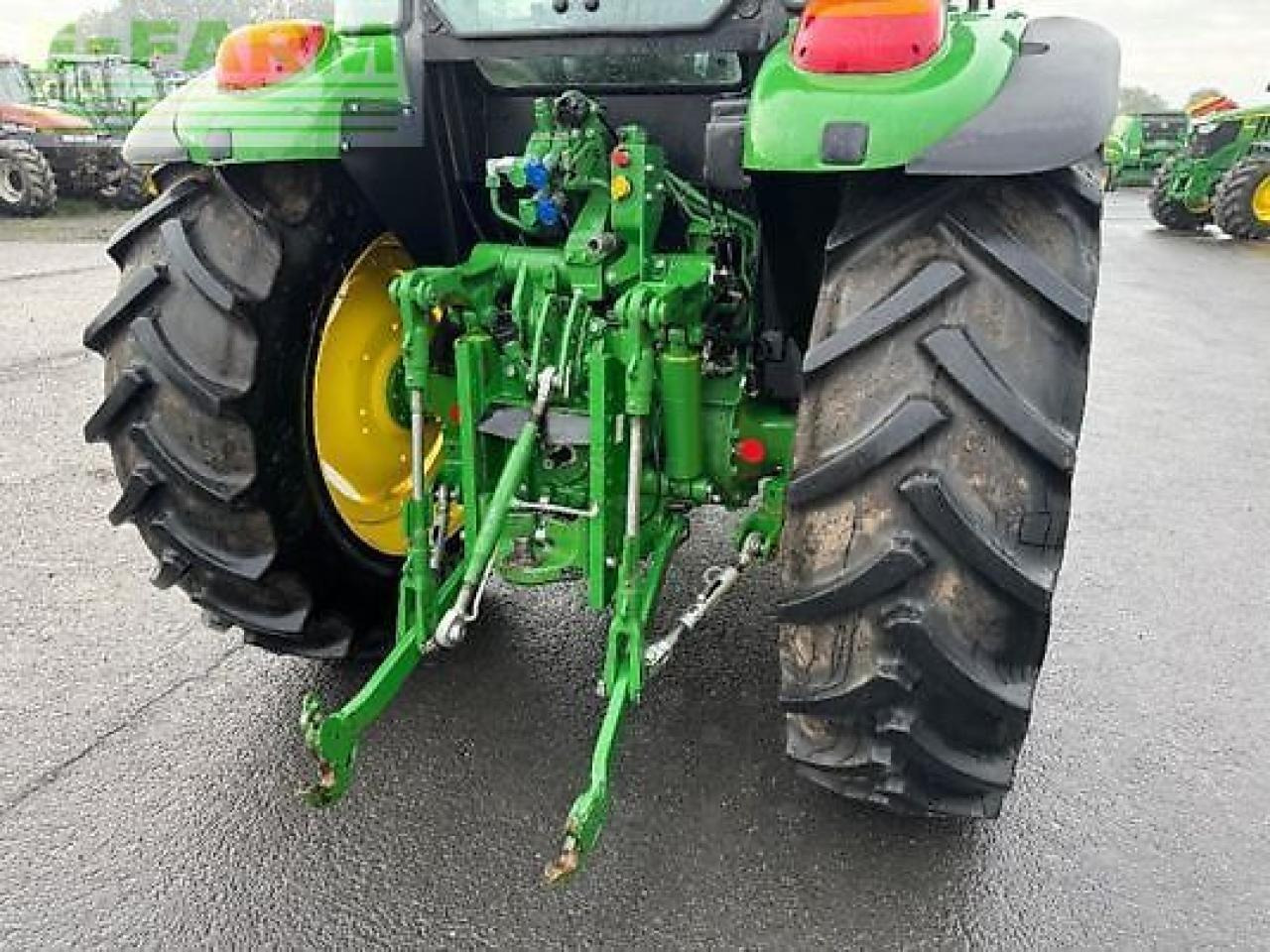 John Deere 5090m - Трактор: фото 5 John Deere 5090m - Трактор: фото 5