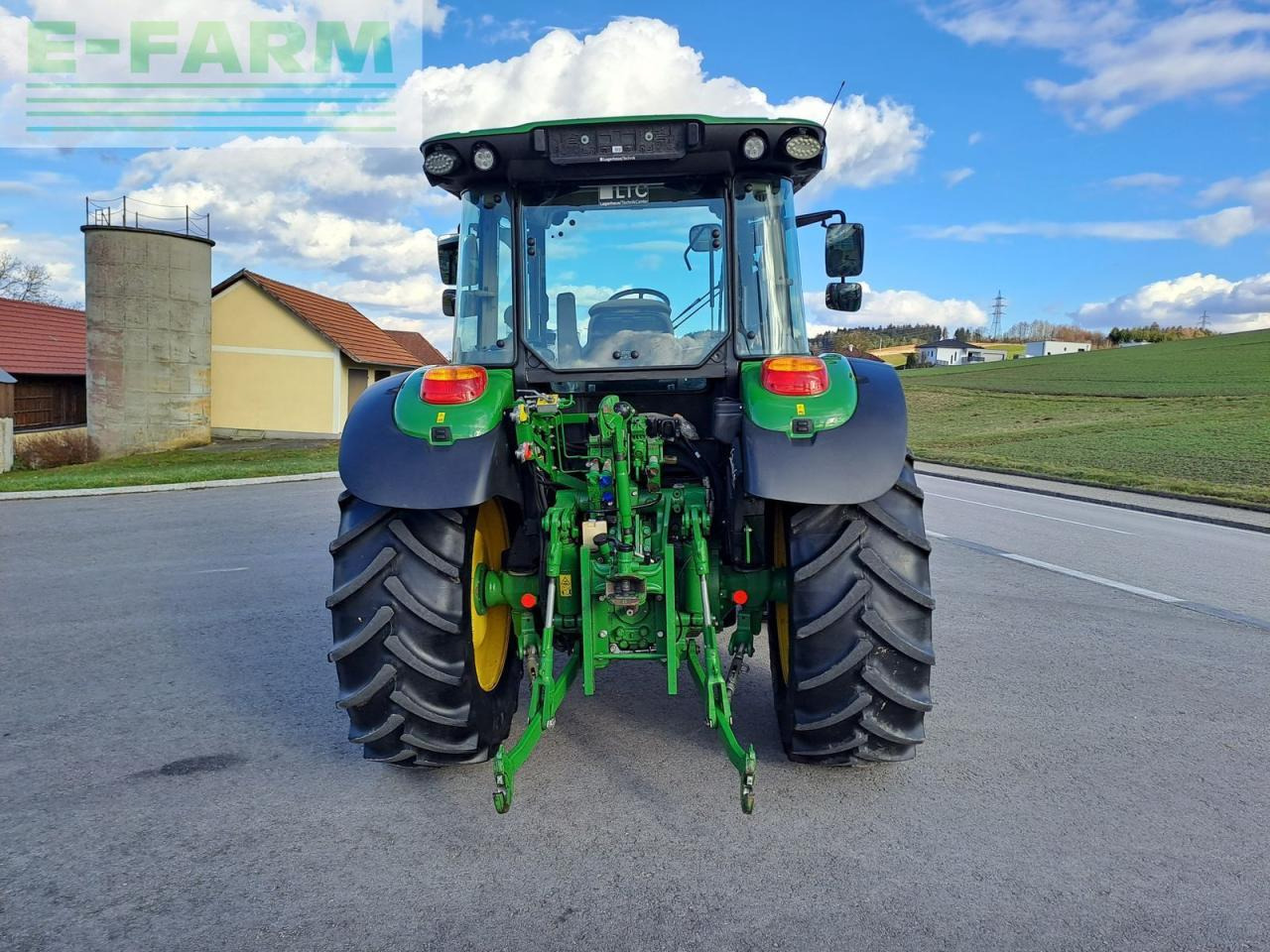 John Deere 5090r / lastschalt (gebrauchter john deere 5r) - Трактор: фото 4 John Deere 5090r / lastschalt (gebrauchter john deere 5r) - Трактор: фото 4