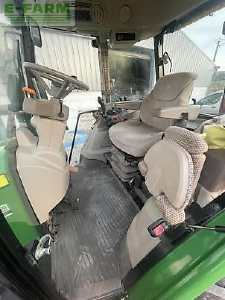 Трактор John Deere 5100r: фото 7