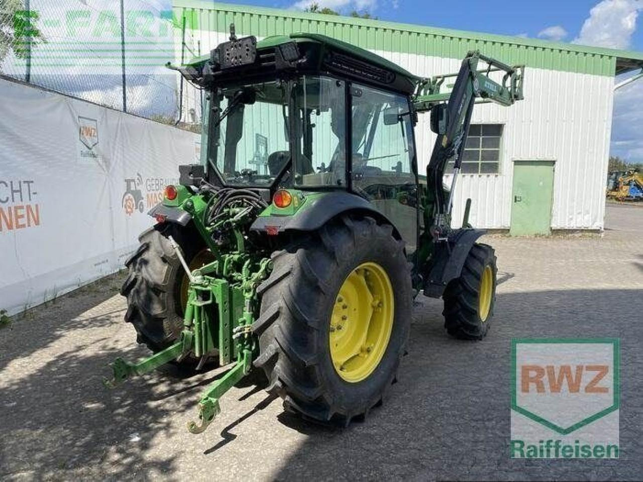 John Deere 5105 gf - Трактор: фото 2 John Deere 5105 gf - Трактор: фото 2