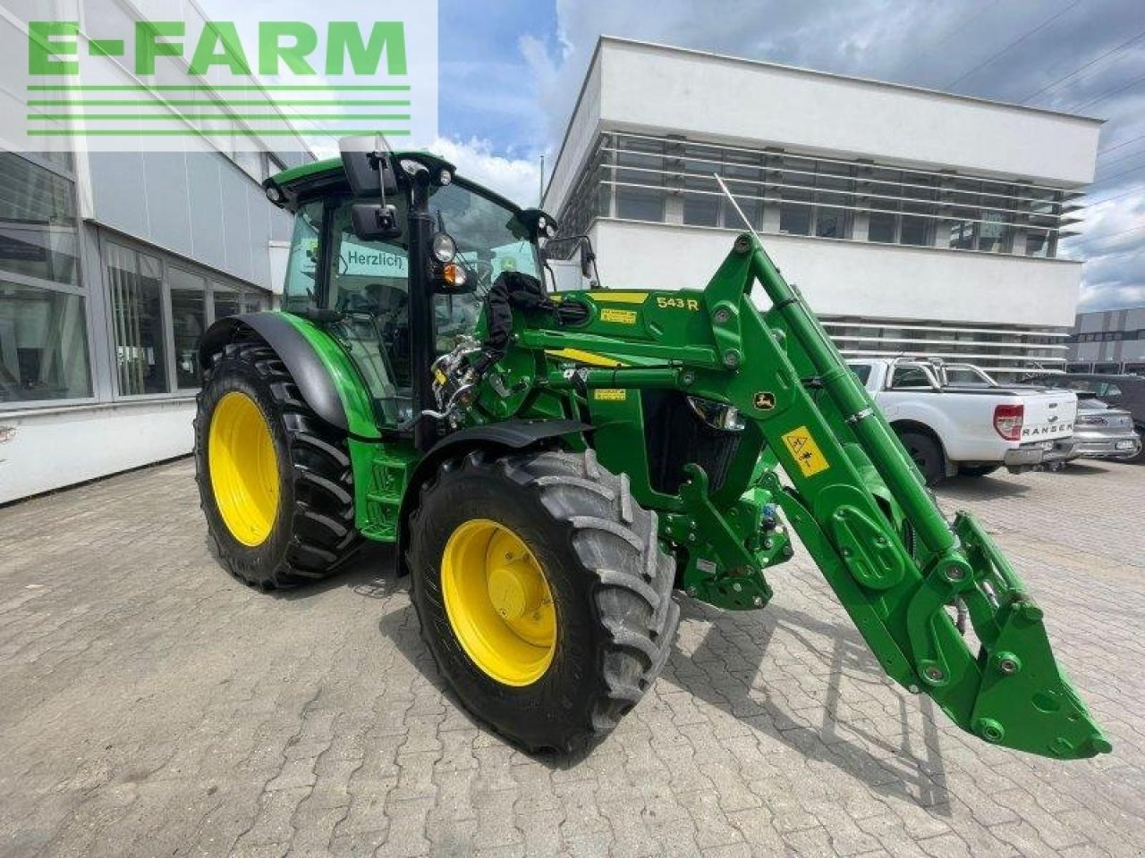 John Deere 5125r 5125 r - Трактор: фото 3 John Deere 5125r 5125 r - Трактор: фото 3