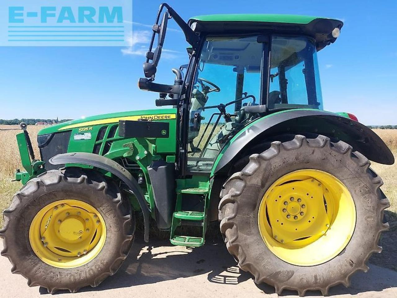 John Deere 5125r - Трактор: фото 3 John Deere 5125r - Трактор: фото 3
