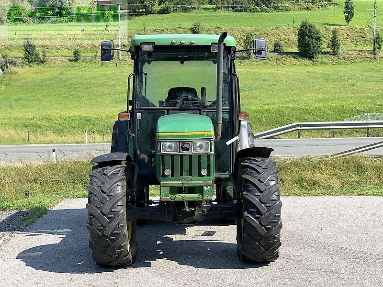 John Deere 5400 a - Трактор: фото 3 John Deere 5400 a - Трактор: фото 3