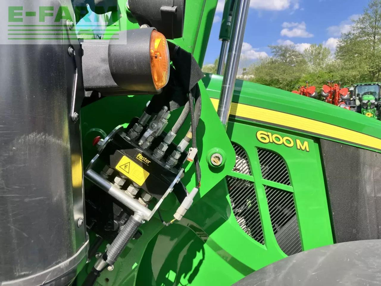 John Deere 6100 m - Трактор: фото 3 John Deere 6100 m - Трактор: фото 3