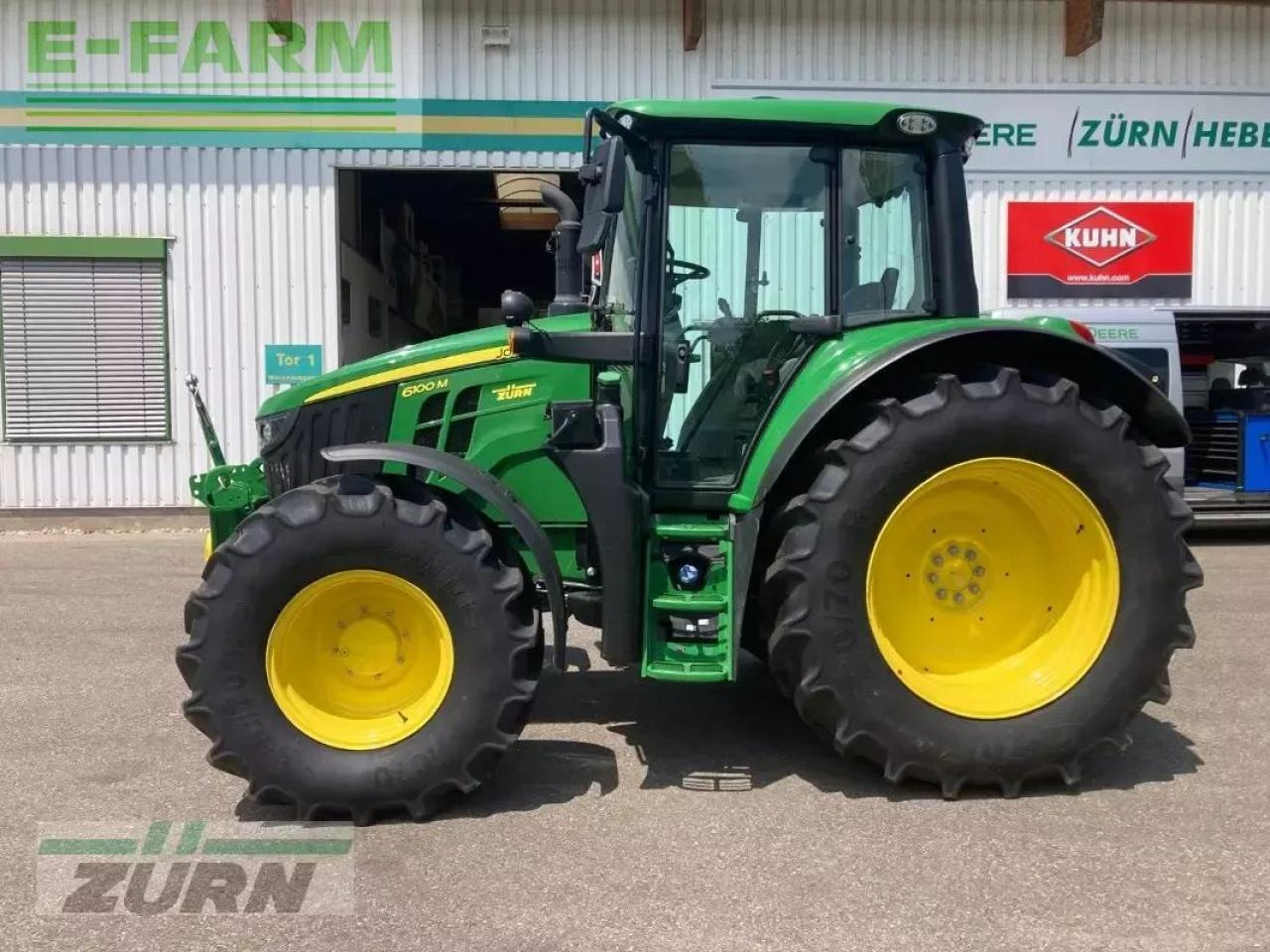 John Deere 6100m - Трактор: фото 2 John Deere 6100m - Трактор: фото 2