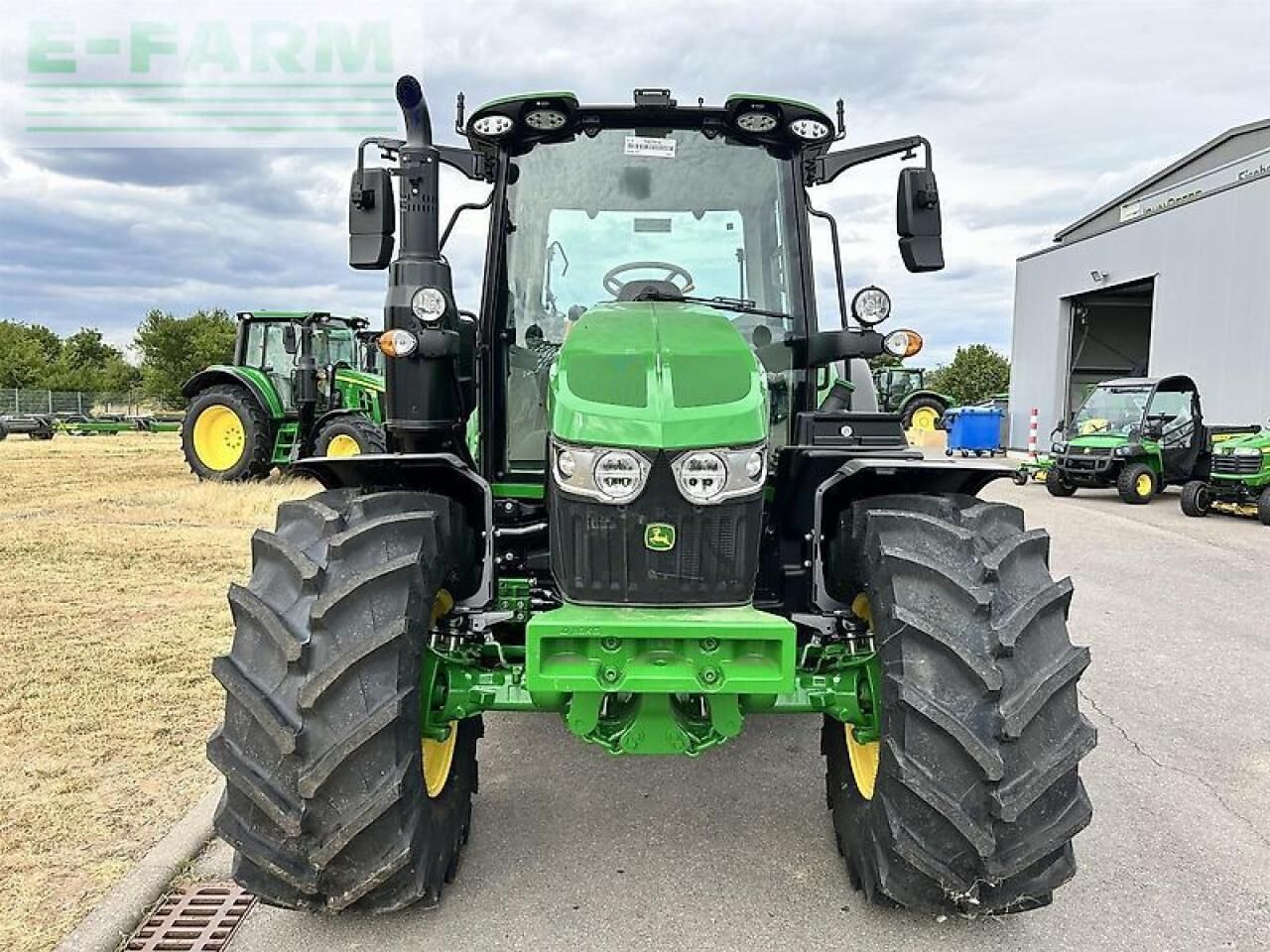 John Deere 6100m aq+ - Трактор: фото 2 John Deere 6100m aq+ - Трактор: фото 2