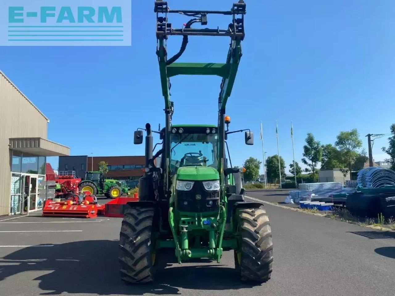 John Deere 6110 m powerquad + destockage - Трактор: фото 5 John Deere 6110 m powerquad + destockage - Трактор: фото 5