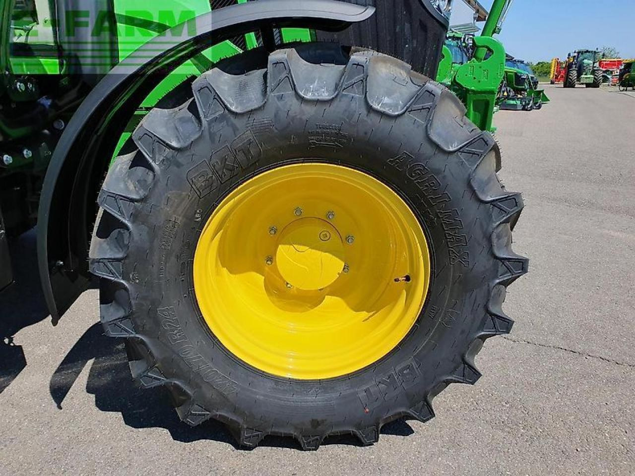 John Deere 6120m aq+ - Трактор: фото 3 John Deere 6120m aq+ - Трактор: фото 3