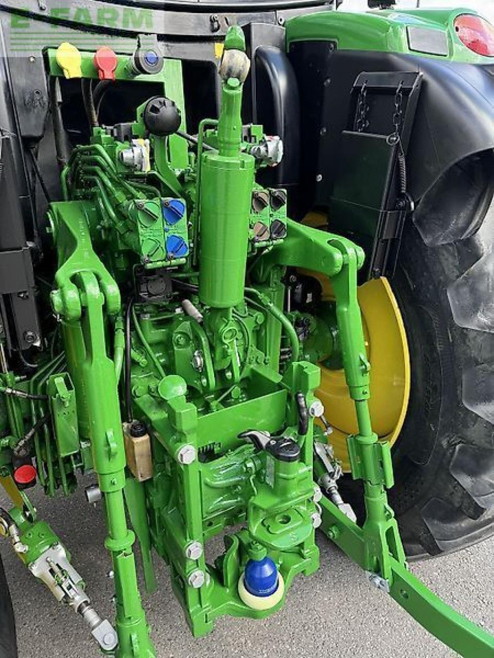 John Deere 6150r - Трактор: фото 5 John Deere 6150r - Трактор: фото 5