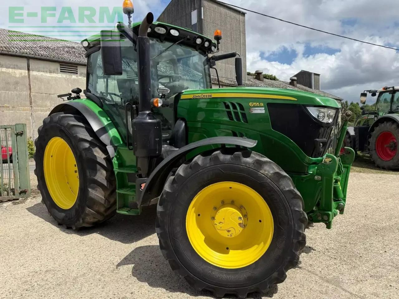 John Deere 6155r - Трактор: фото 3 John Deere 6155r - Трактор: фото 3