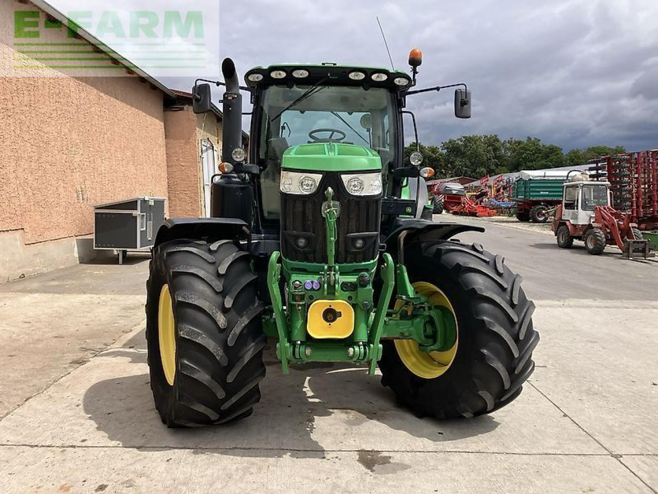 John Deere 6175r *direct drive* - Трактор: фото 4 John Deere 6175r *direct drive* - Трактор: фото 4