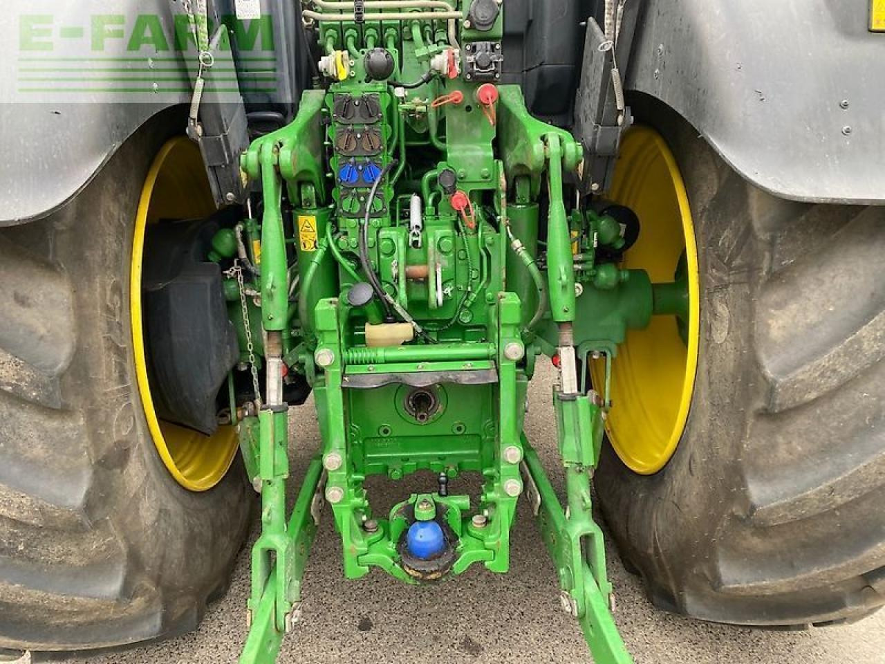 Трактор John Deere 6195r: фото 7