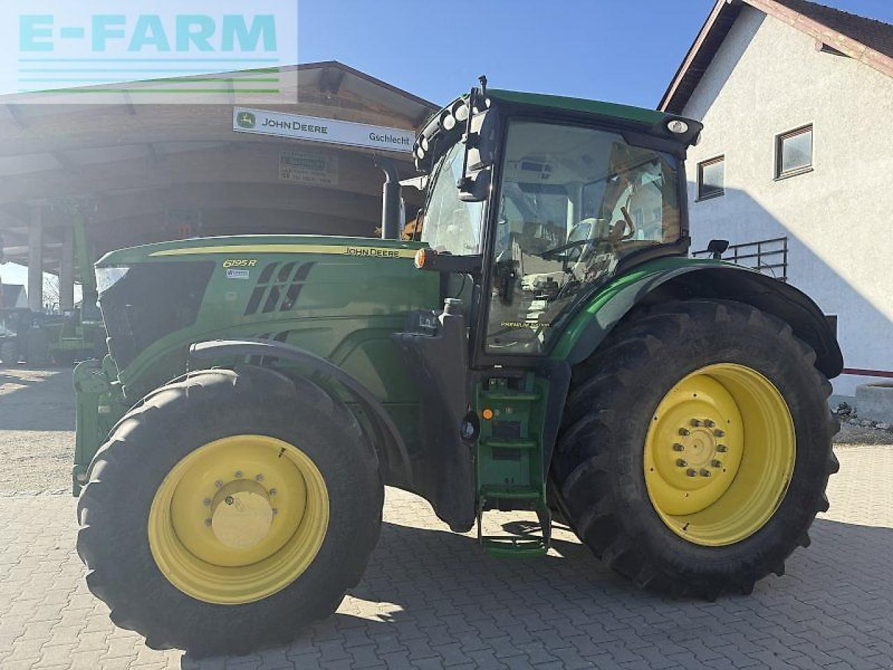 John Deere 6195r - Трактор: фото 1 John Deere 6195r - Трактор: фото 1