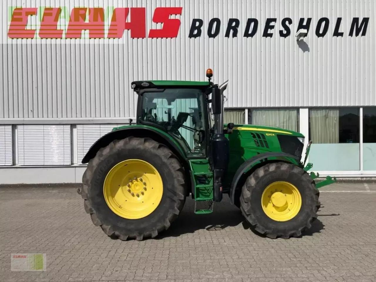 John Deere 6215 r - Трактор: фото 2 John Deere 6215 r - Трактор: фото 2