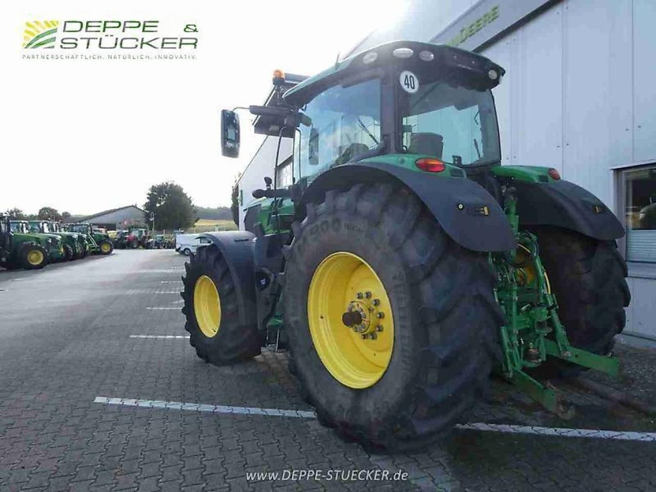 John Deere 6215r - Трактор: фото 4 John Deere 6215r - Трактор: фото 4