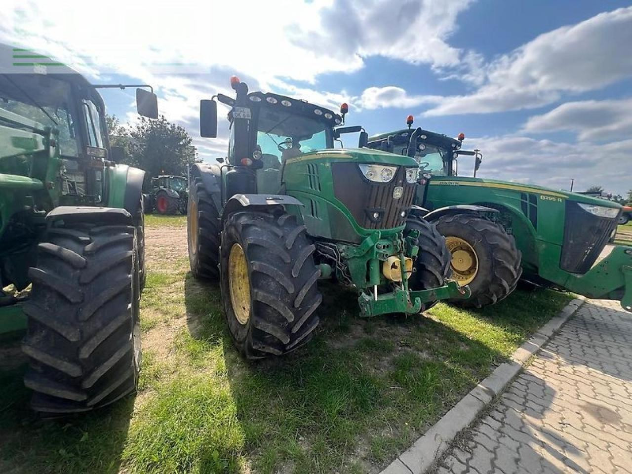 John Deere 6215r - Трактор: фото 4 John Deere 6215r - Трактор: фото 4