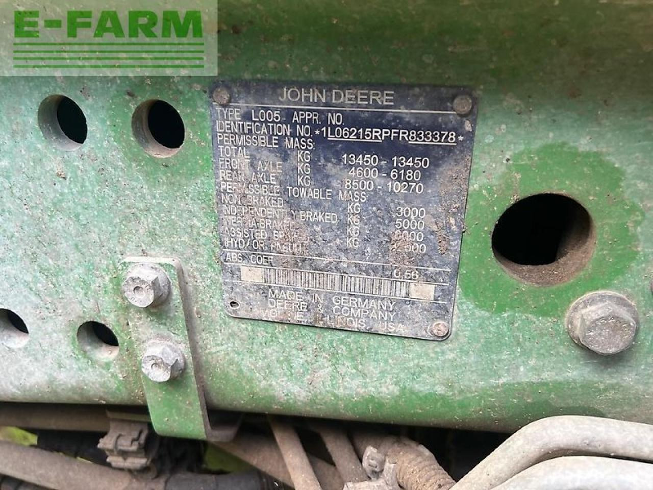 John Deere 6215r - Трактор: фото 5 John Deere 6215r - Трактор: фото 5