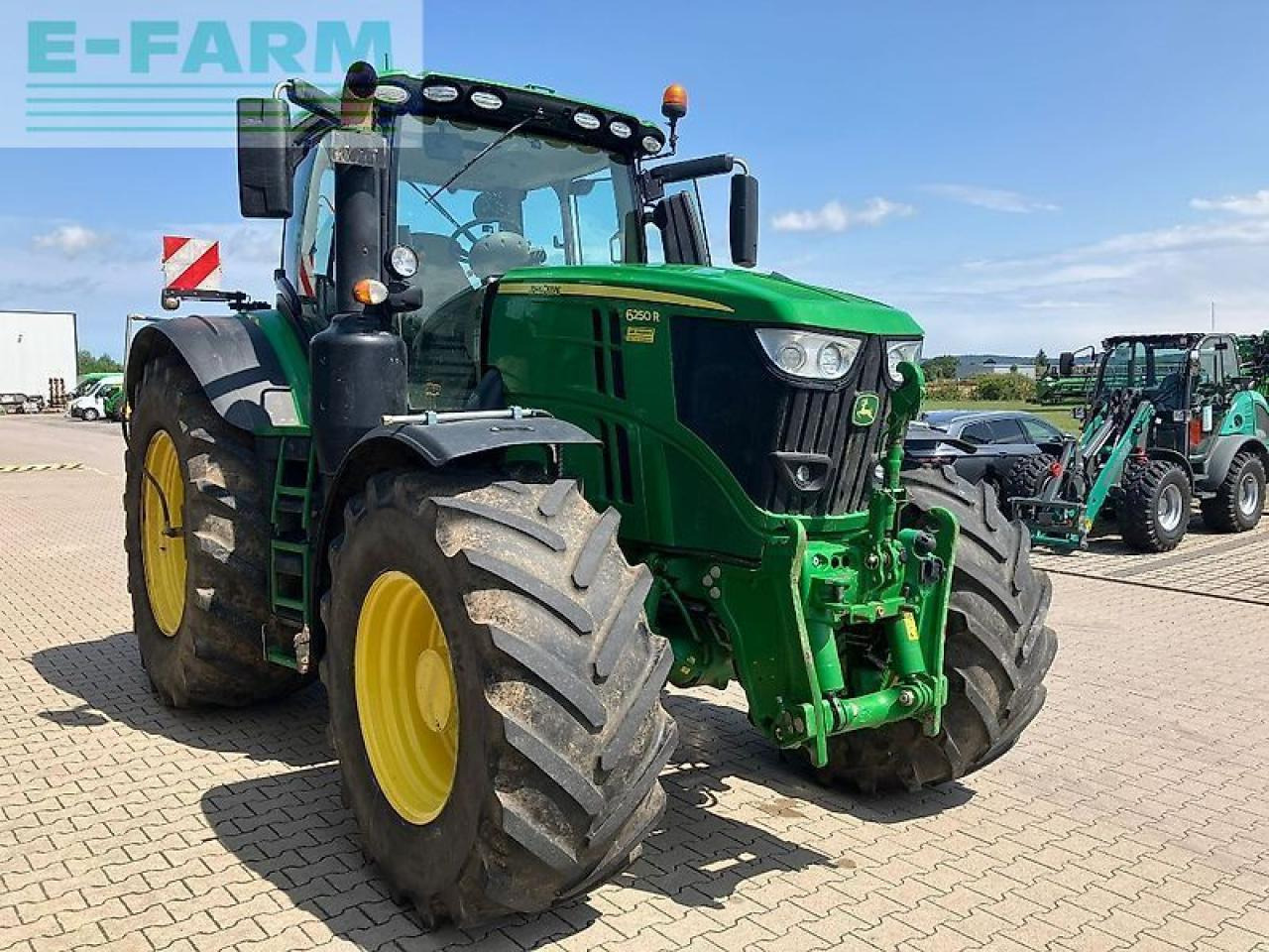 John Deere 6250r - Трактор: фото 1 John Deere 6250r - Трактор: фото 1