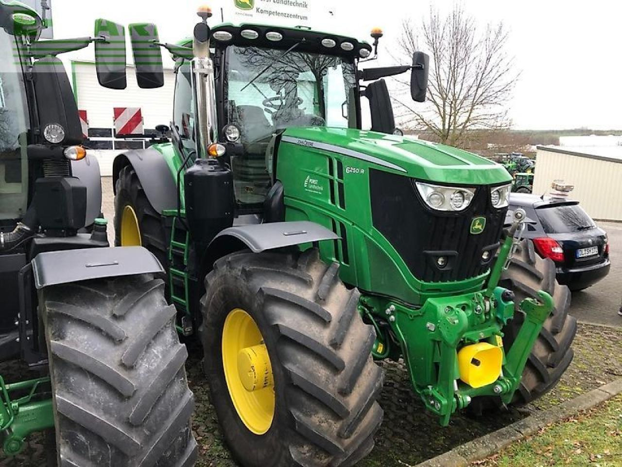 John Deere 6250r mit fkh/ fzw/ ap-40km/h - Трактор: фото 4 John Deere 6250r mit fkh/ fzw/ ap-40km/h - Трактор: фото 4