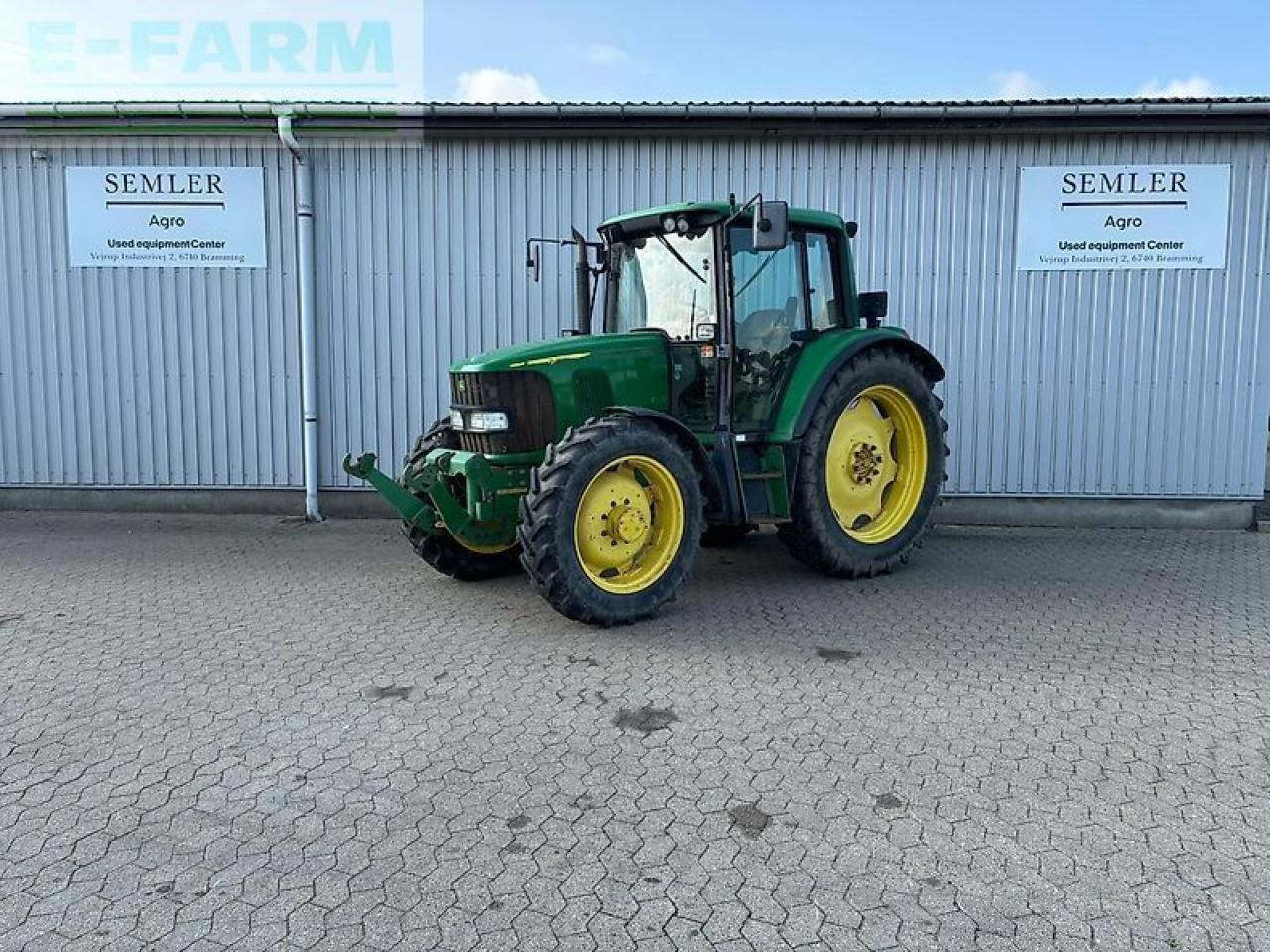 John Deere 6420 - Трактор: фото 1 John Deere 6420 - Трактор: фото 1