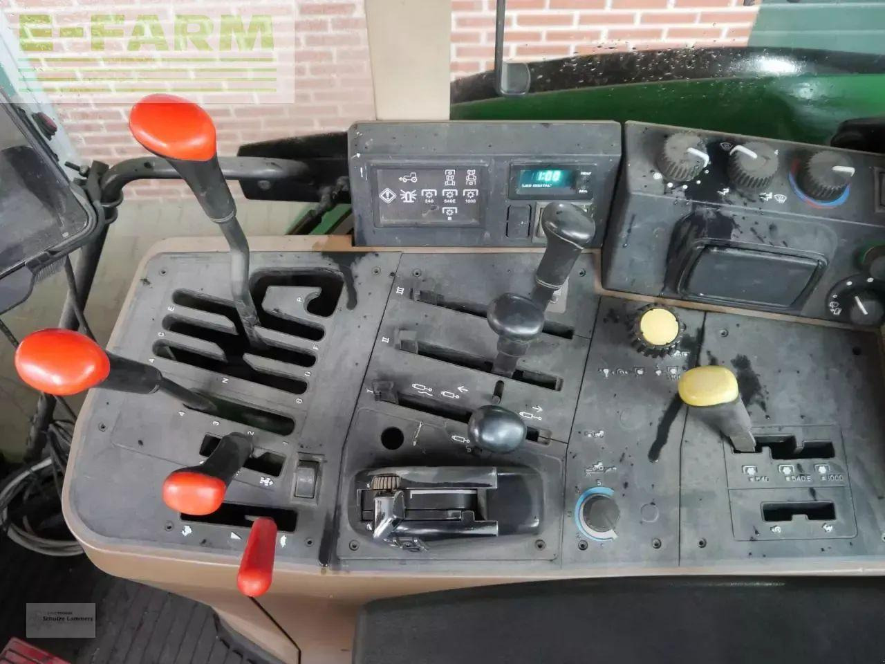 Трактор John Deere 6600 + fieldbee rtk + pflegeräder: фото 11 Трактор John Deere 6600 + fieldbee rtk + pflegeräder: фото 11