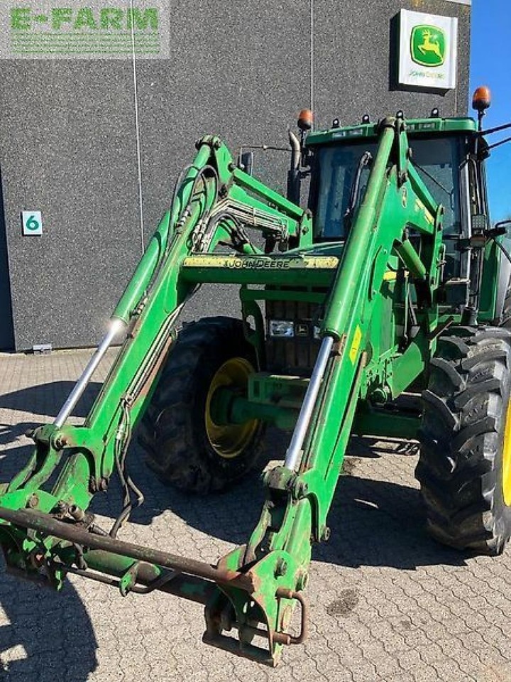 John Deere 6810 - Трактор: фото 4 John Deere 6810 - Трактор: фото 4