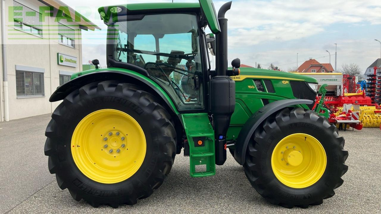 John Deere 6R150 - Трактор: фото 4 John Deere 6R150 - Трактор: фото 4