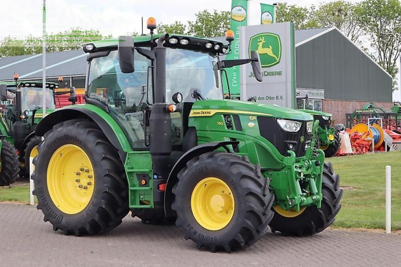 John Deere 6r 130 traktor - Трактор: фото 4 John Deere 6r 130 traktor - Трактор: фото 4