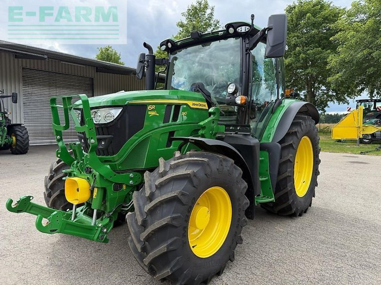 John Deere 6r130 - Трактор: фото 1 John Deere 6r130 - Трактор: фото 1