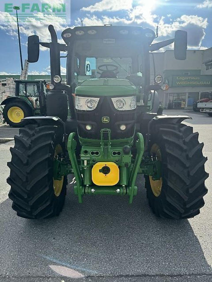 John Deere 6r150 - Трактор: фото 3 John Deere 6r150 - Трактор: фото 3