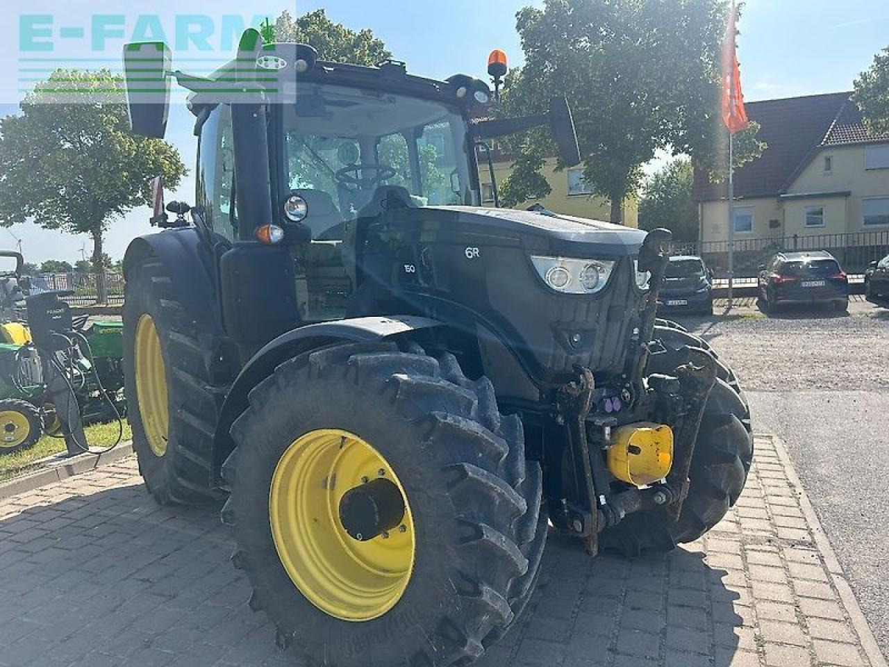 John Deere 6r150 - Трактор: фото 3 John Deere 6r150 - Трактор: фото 3