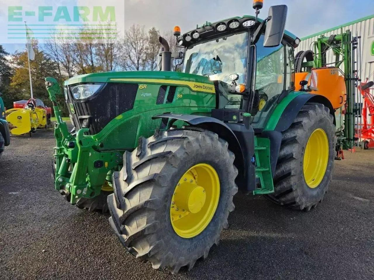 John Deere 6r155 - Трактор: фото 1 John Deere 6r155 - Трактор: фото 1